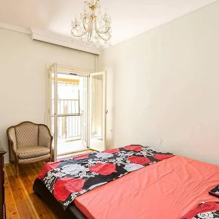 κεντρικό κλασικό 2 δωματίων Apartment *