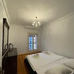 κεντρικό κλασικό 2 δωματίων