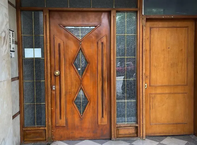 κεντρικό κλασικό 2 δωματίων